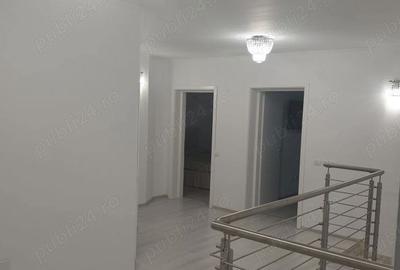 Casă cu 6 camere în Babadag