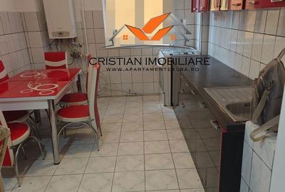 Apartament cu 3 camere decomandat în Cetate - 1