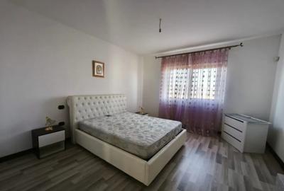 Casă cu 5 camere cu Teren 1792 Mp în Mitocu Dragomirnei