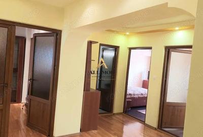 Apartament cu 4 camere în Micro 10 - 1
