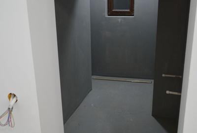 Apartament cu 4 camere circular în Central - 11