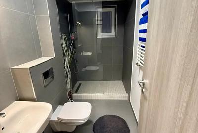 Vand Apartament 2 camere aparatorii patriei sector 4 - 7