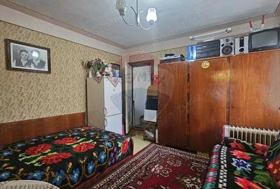 Casă cu Canalizare în Sud - 5
