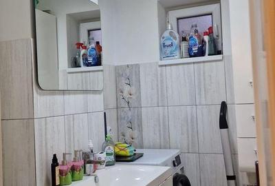 Apartament cu 3 camere decomandat în Central - 8