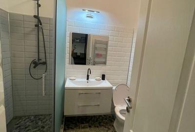 Garsonieră decomandată în Central