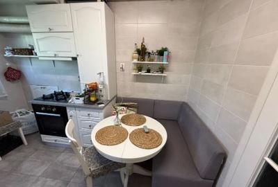 Muncii Metrou, Basarabia, Bl.reabilitat, 4/9, decomandat, centrala proprie, AC. - 9