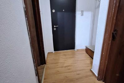 Apartament cu 2 camere în 9 Mai - 3