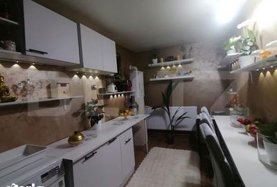 Casă cu 7 camere cu Teren 1600 Mp în Drăgănești - 3
