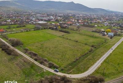 Teren de 2880 mp, în Central - 2