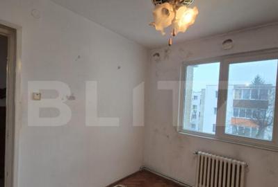 Apartament cu 3 camere decomandat în Dâmbu Pietros - 7
