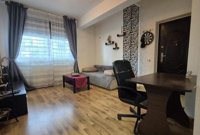 Apartament cu 2 camere semidecomandat în Berceni - 1