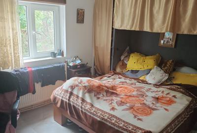Casă cu 5 camere în Giulești - 58
