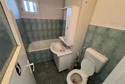 Apartament 3 camere, zona Ultracentrala , etaj 5, liber - 10
