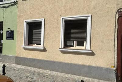 Casă cu 2 camere cu Canalizare în Centrul Istoric - 5