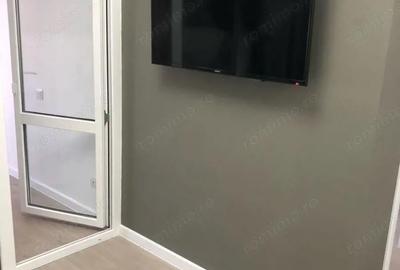 Garsonieră decomandată în Păcii