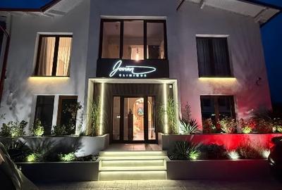 Spațiu comercial, de 317 mp, în Central