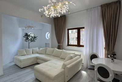 Apartament cu 3 camere decomandat, mobilat în Central - 1