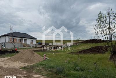 Teren de 822 mp, în Jucu - 2