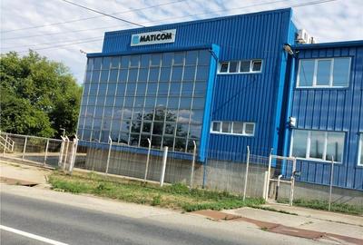 Teren de 4200 mp, în Nord