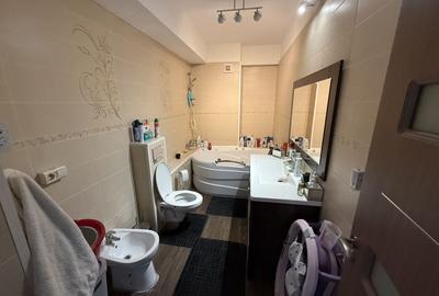Apartament cu 3 camere semidecomandat, mobilat în Brătianu - 6