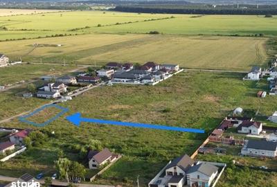 Teren de 880 mp, în Central
