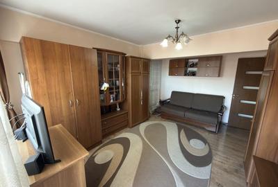 Apartament cu 3 camere decomandat în Micro 17 - 4