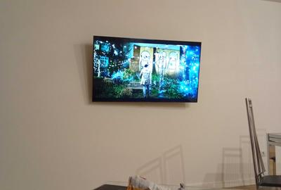 Apartament cu 3 camere decomandat în Exterior Vest