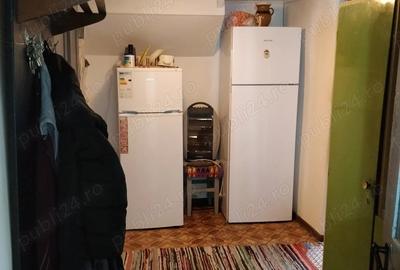 Casă cu 4 camere cu Teren 882 Mp în Cacica - 1