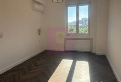 Apartament cu 2 camere decomandat în Drumul Sării