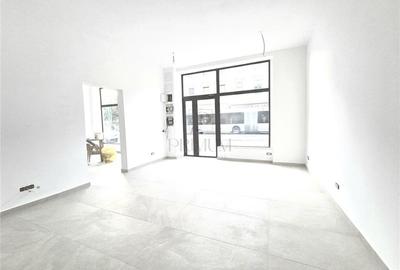 Spațiu comercial, de 30 mp, în P-ța Maria