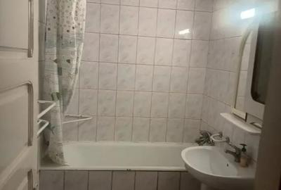 Apartament cu 2 camere decomandat în Hotvon - 4