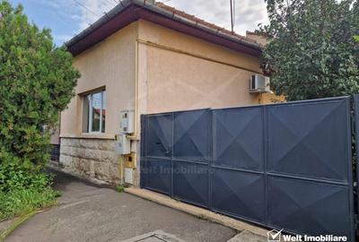Casă cu 5 camere cu Canalizare în Mărăști - 1