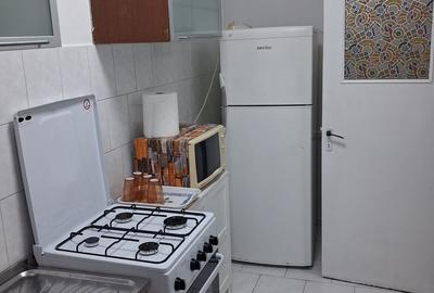 Garsonieră în Gară