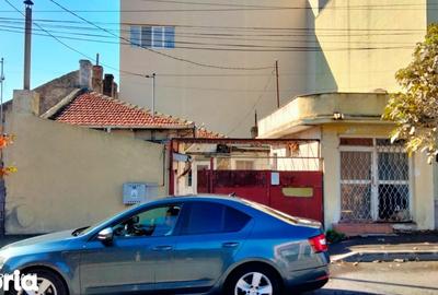 Casă cu 3 camere cu Teren 155 Mp în Trocadero - 4
