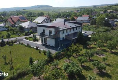 Casă cu 6 camere cu Teren 500 Mp în Baciu - 17