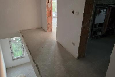 Casă cu Teren 316 Mp în Giarmata