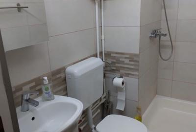 Garsonieră decomandată în Central - 3