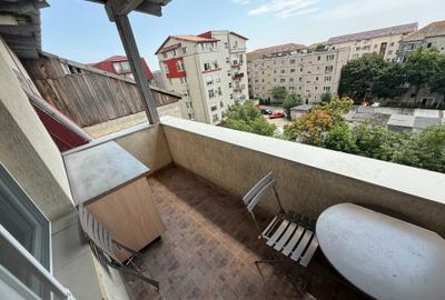 Apartament cu 3 camere decomandat în Girocului - 8