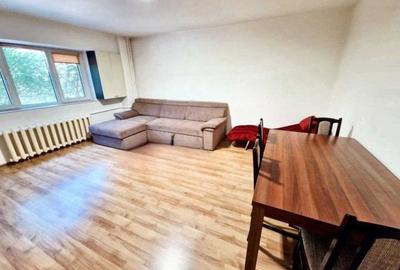 Apartament cu 2 camere decomandat, mobilat în Calea Călărașilor