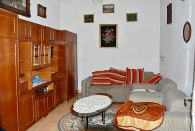 Casă cu 4 camere cu Teren 260 Mp în Central