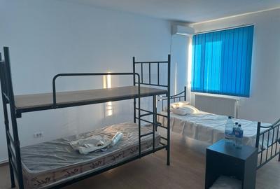 Apartament cu 3 camere decomandat, mobilat în Central