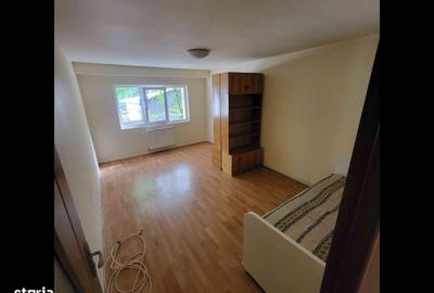 Apartament cu 2 camere decomandat în Plopilor - 2