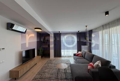 Apartament cu 3 camere, mobilat în Central
