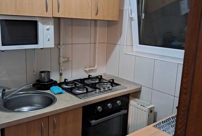 Garsonieră decomandată în Mărăști