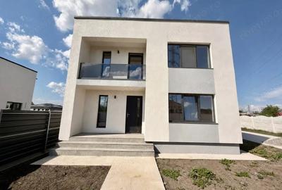 Casă cu Teren 340 Mp în Central - 12