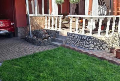 Casă cu 4 camere cu Teren 300 Mp în Central - 3
