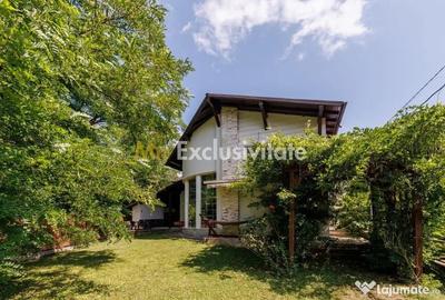 Casă cu 7 camere cu Teren 563 Mp în Bascov
