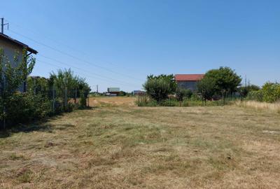 Teren Construcții intravilan de 400 mp, în Vârteju - 2