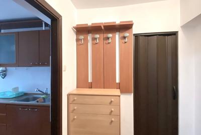 Apartament cu 2 camere semidecomandat în Gării