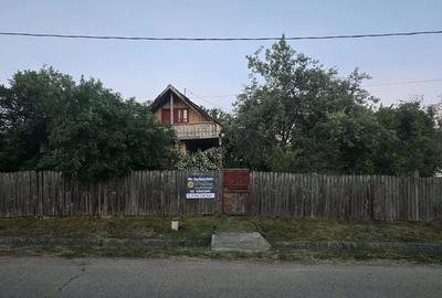 Casă individuală cu 2 camere cu Canalizare în Budieni